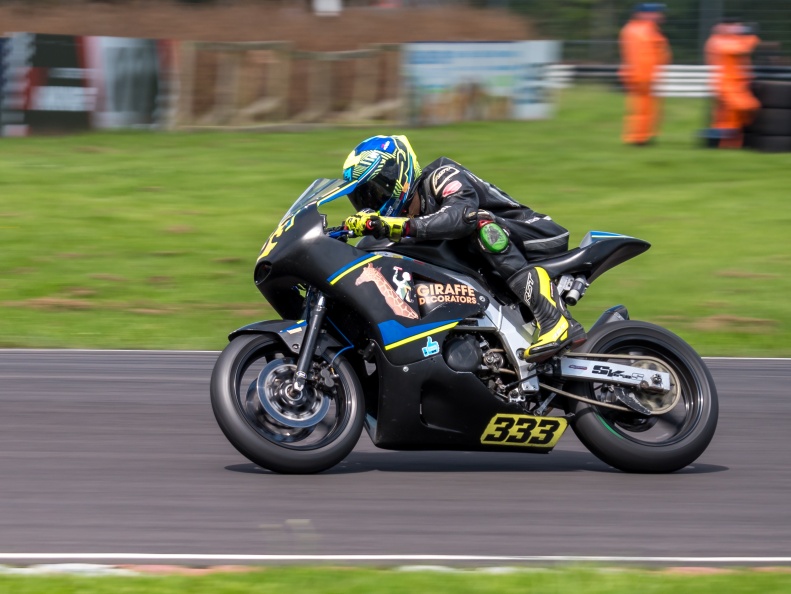 Motorcycle National (by NG Road Racing) on Sunday 28th July 2024 at Castle Combe Race Circuit