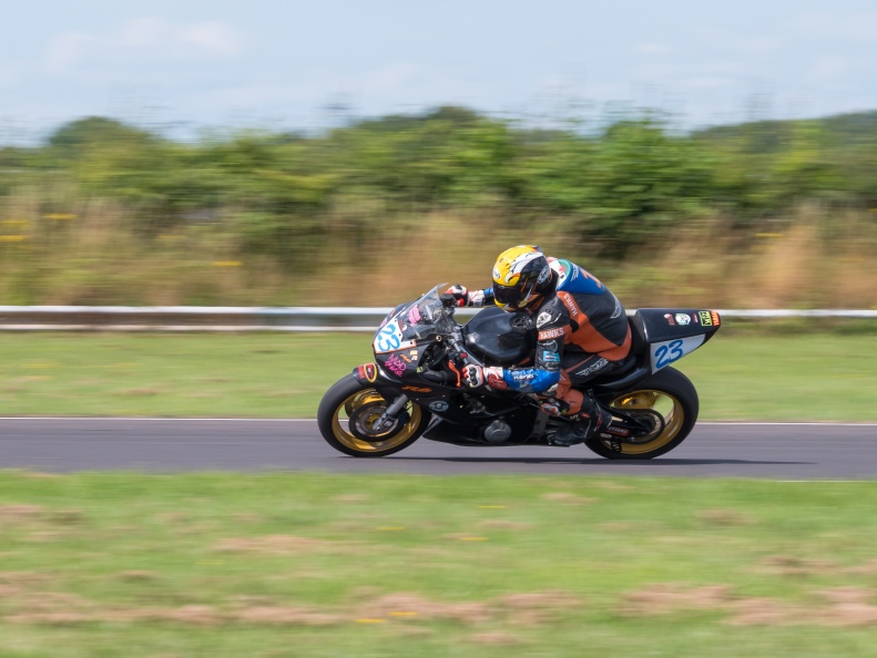 Motorcycle National (by NG Road Racing) on Sunday 28th July 2024 at Castle Combe Race Circuit