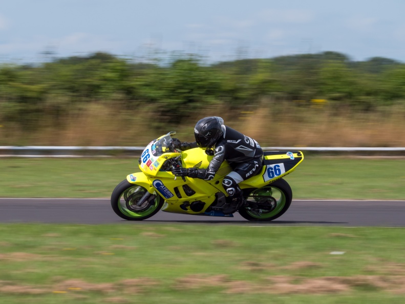 Motorcycle National (by NG Road Racing) on Sunday 28th July 2024 at Castle Combe Race Circuit