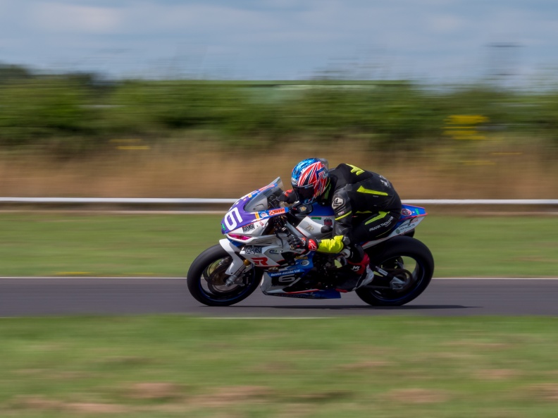 Motorcycle National (by NG Road Racing) on Sunday 28th July 2024 at Castle Combe Race Circuit