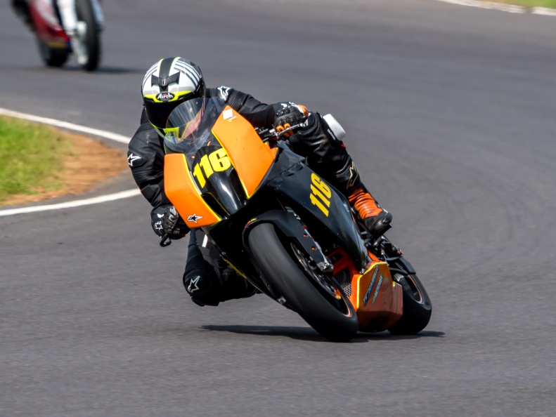 Motorcycle National (by NG Road Racing) on Sunday 28th July 2024 at Castle Combe Race Circuit
