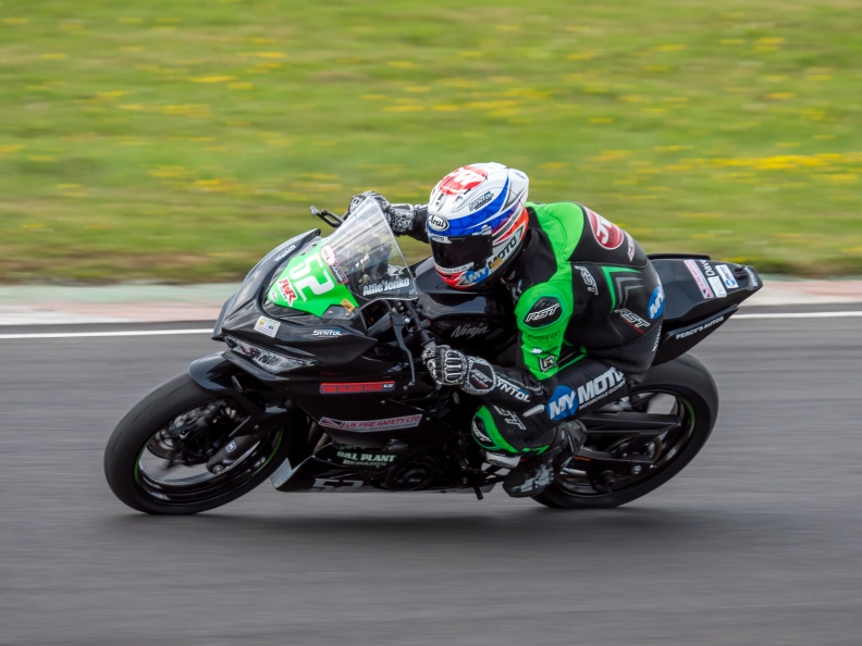 Motorcycle National (by NG Road Racing) on Sunday 28th July 2024 at Castle Combe Race Circuit