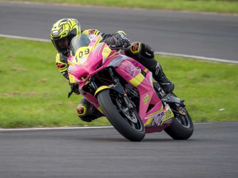 Motorcycle National (by NG Road Racing) on Sunday 28th July 2024 at Castle Combe Race Circuit