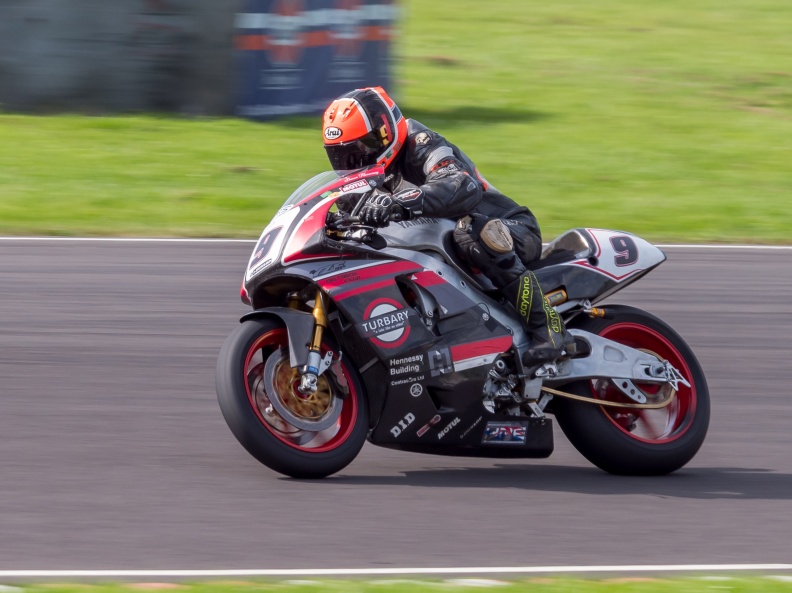 Motorcycle National (by NG Road Racing) on Sunday 28th July 2024 at Castle Combe Race Circuit