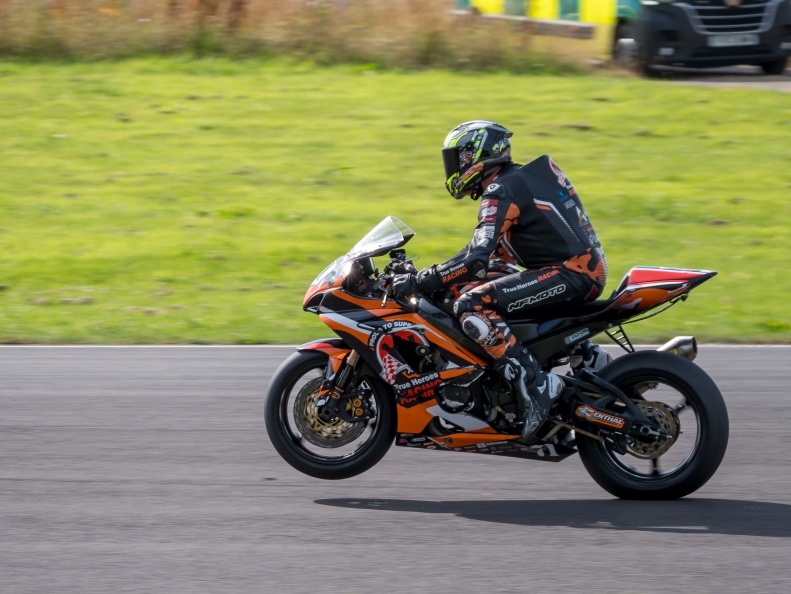 Motorcycle National (by NG Road Racing) on Sunday 28th July 2024 at Castle Combe Race Circuit